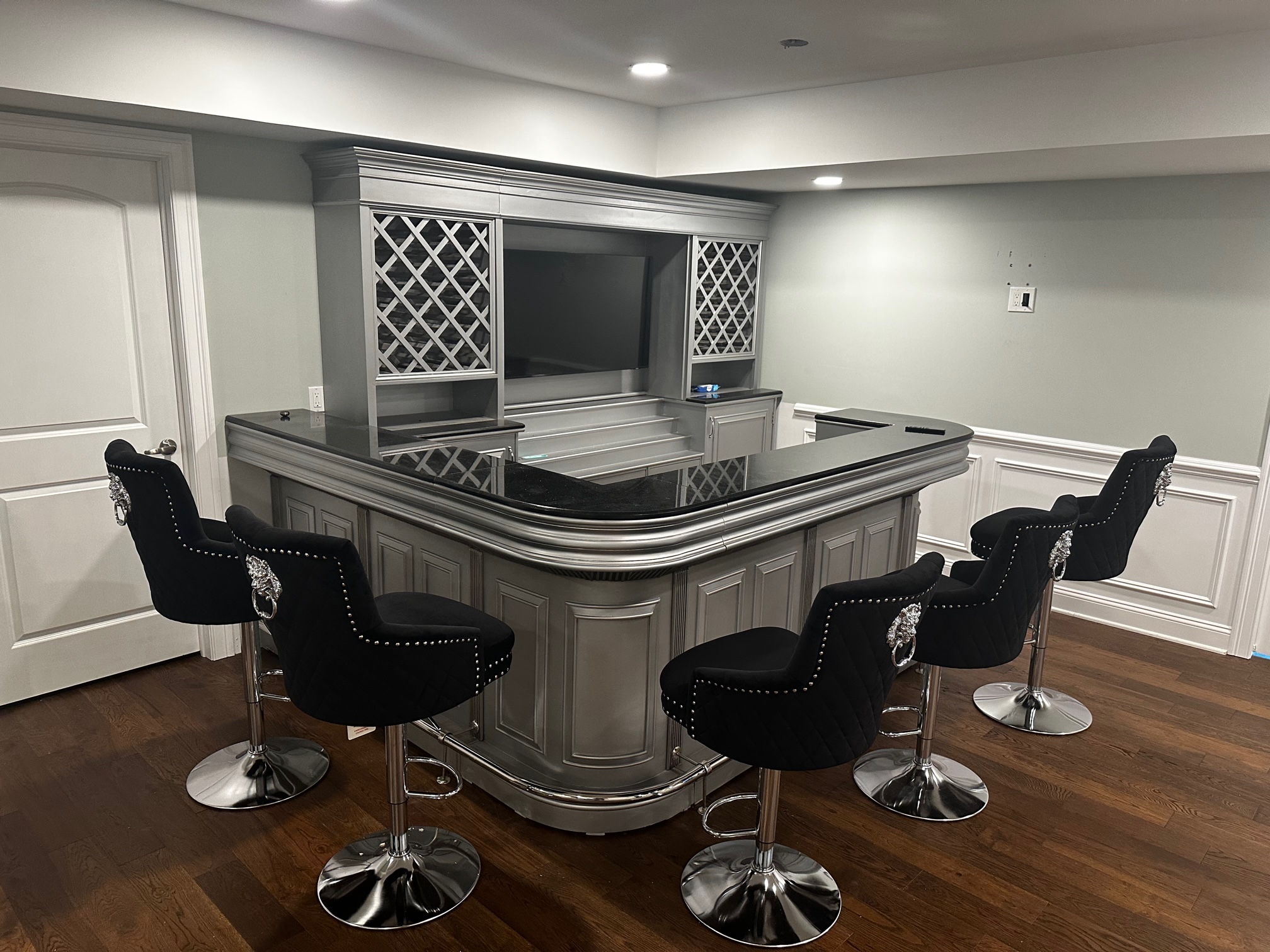 WoodnLuxury answers: What are the top requests for home bar customization?