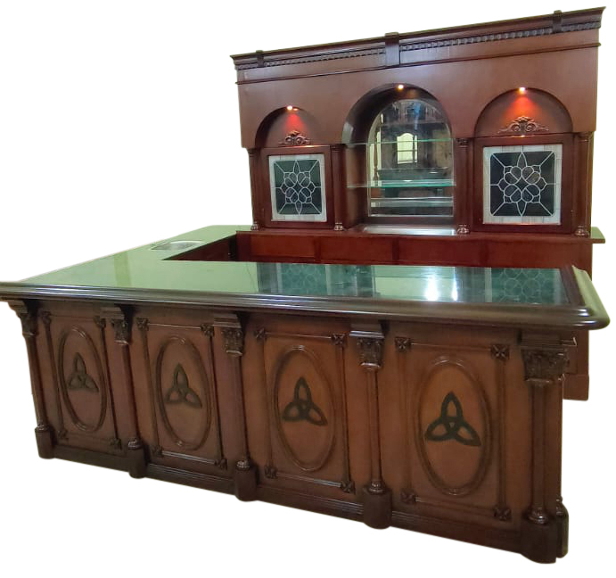 Classic Bar with Celtic Knot Panels & Stained Glass - Bar WNL172