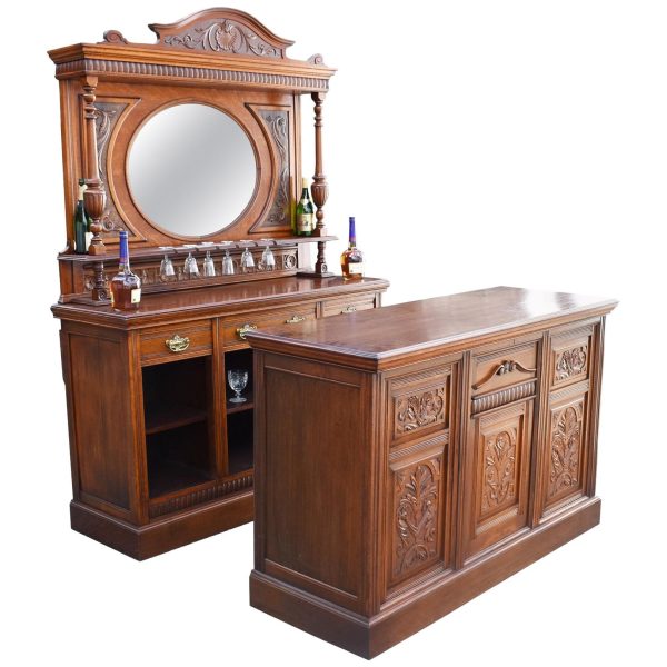 Experience the Golden Age of 19th-century Grandeur with this English Victorian Bar - WNL186